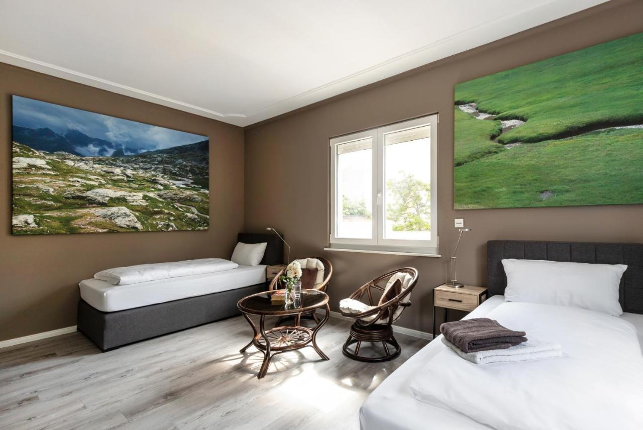 Primera Zimmer Mit Gemeinschaftsbad ซิงเงน ภายนอก รูปภาพ