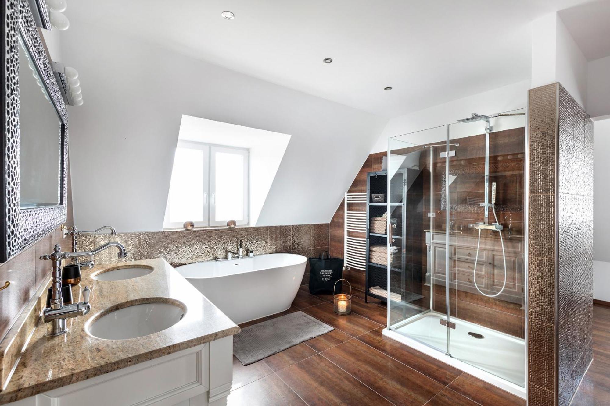 Primera Zimmer Mit Gemeinschaftsbad ซิงเงน ภายนอก รูปภาพ