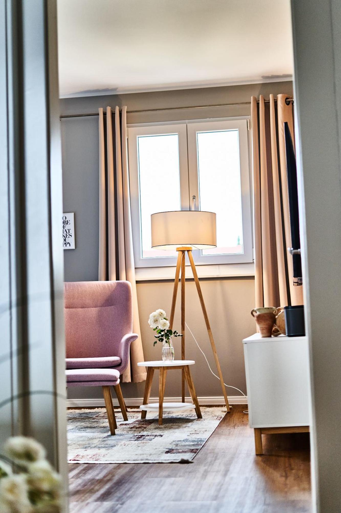 Primera Zimmer Mit Gemeinschaftsbad ซิงเงน ภายนอก รูปภาพ